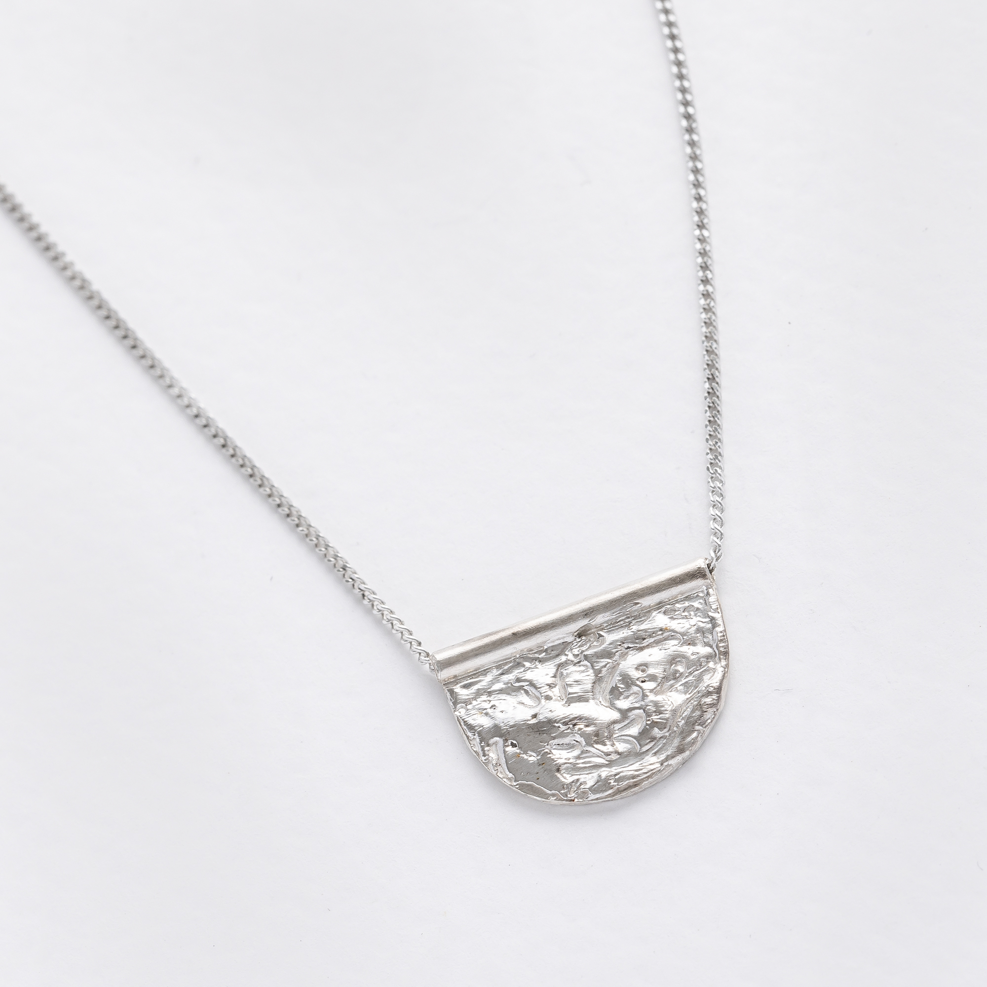 Arina Mini Silver Necklace
