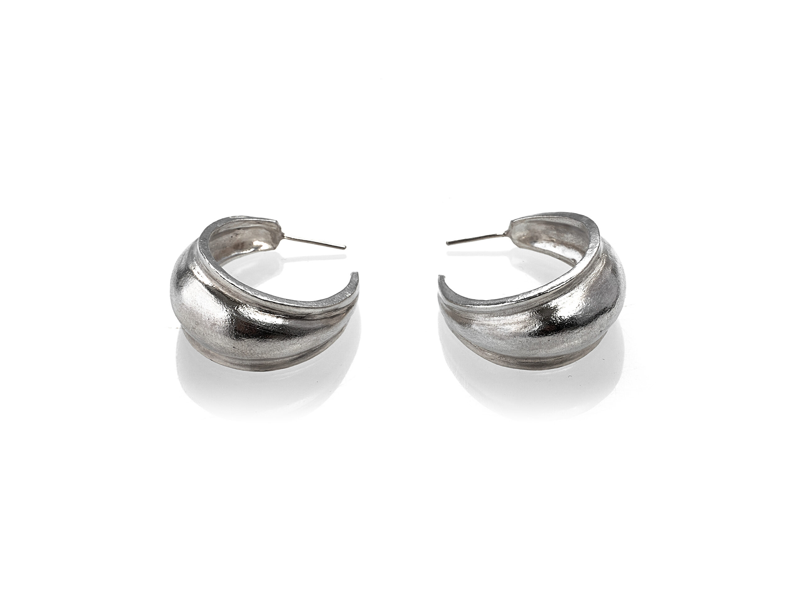 Nalu Silver Hoop Earrings (Copy) (Copy) (Copy) - Image 7
